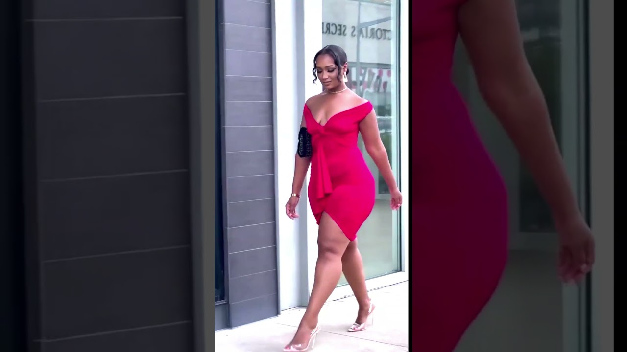 red dress for curvy women  