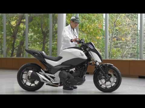 Video: Ongewone Motorfietse Met Motorenjins