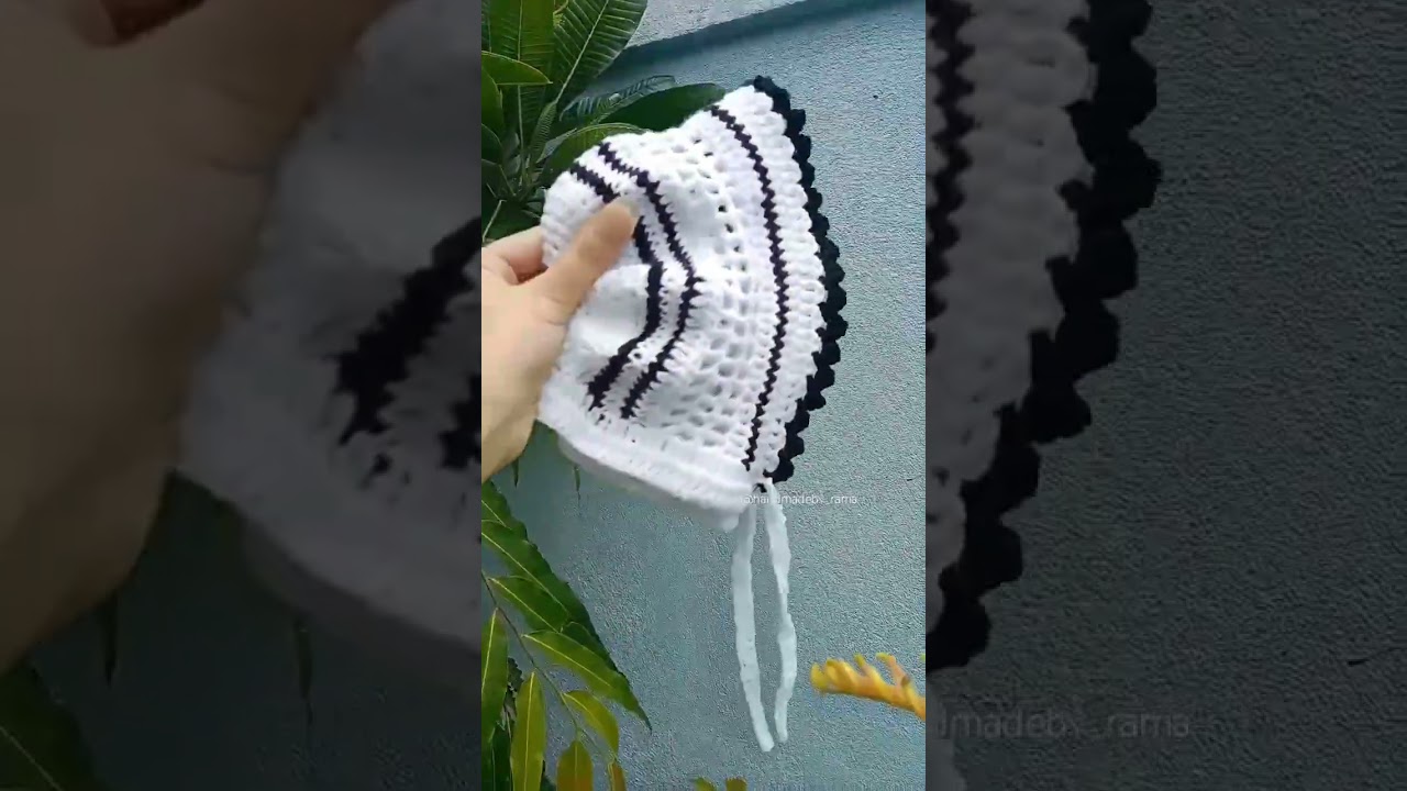 Crochet baby bonnet🖤🤍