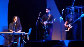 Video thumbnail of "Tiê - Vou atrás (ao Vivo) - Teatro Maristão - Brasilia - 12/12/14"