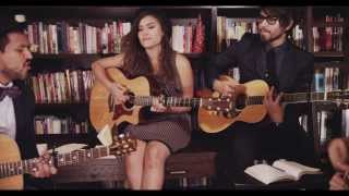 Video thumbnail of "Adrian Roberto y Melissa Romero - Un Cuento De Navidad (Video Oficial)"