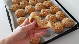 Bekleme Yok 5 Daki̇kada Yoğrulan , 2 Daki̇kada Firina Gönderi̇len 3-2-1 Si̇mi̇t Poğaça Tari̇fi̇