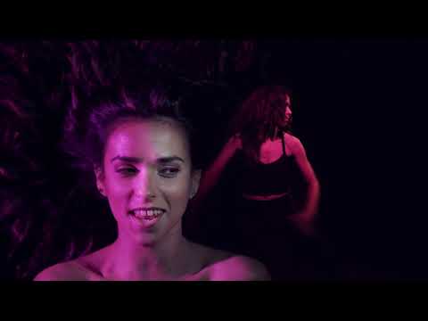 Flor Albarracín - VUELA ALTO  (videoclip oficial)