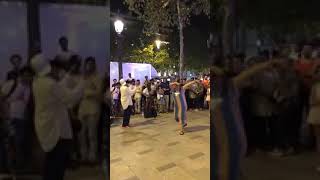 رقص جزائرية في باريس راي جزائري