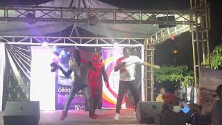 Guno omwaka performance by Mikie wine and Levixon at akamwesi mall spark tv show…2022