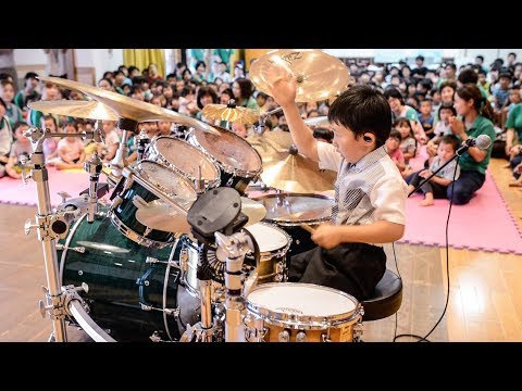 「ほいくえんで-ドラム-たたいたよ」6歳ドラマー:-アンパンマンのマーチほか