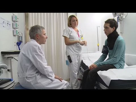 Vidéo: Medicare A, B Ou C: Qui Couvre Les Visites Aux Urgences?