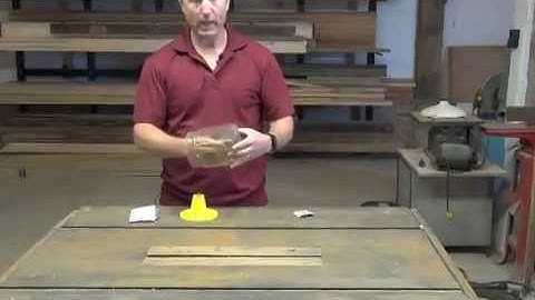 Setting up a BMSB Pyramid Trap