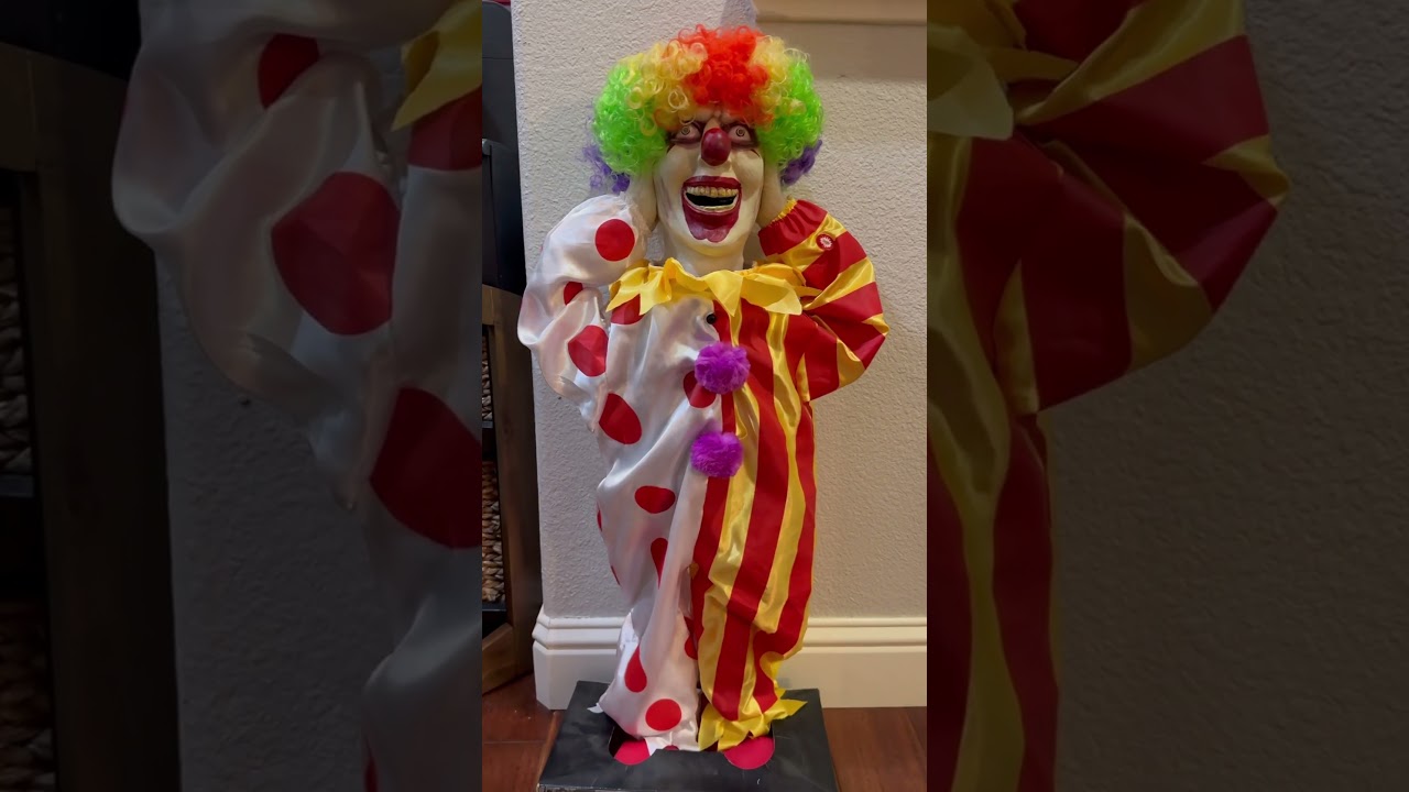 Heads Up Harry Junior Clown Animatronic 