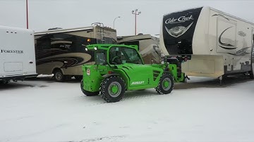 The Merlo 27.6 : A compact way to cut your time in half