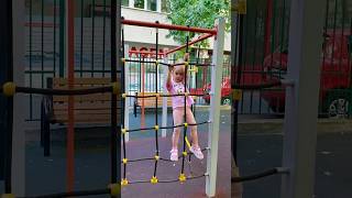 Anastasia Froze At The Game