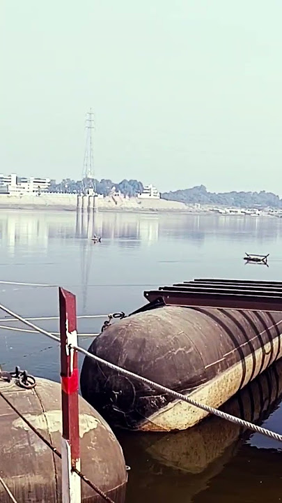 gangakinare#travel#shorts#uptourism#tourist#prayagraj #hindisong#shorts #travel #vlog #nature #love