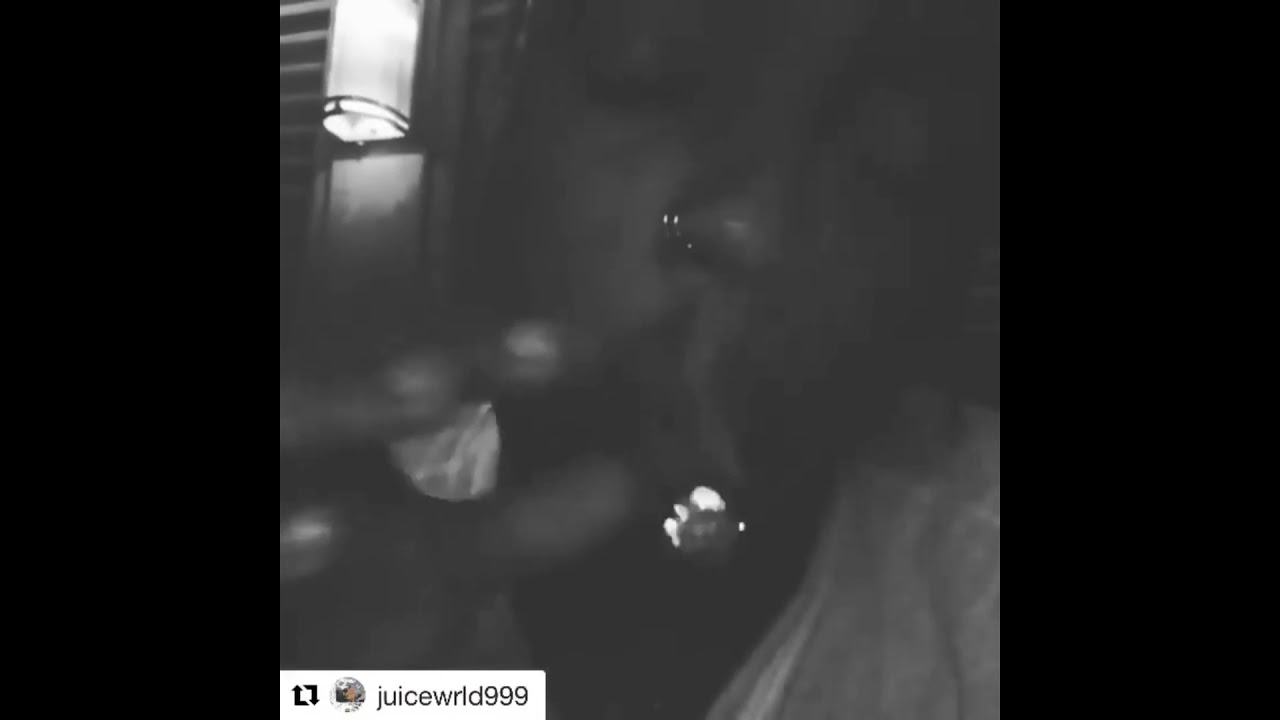 Juice WRLD singing Old Wounds