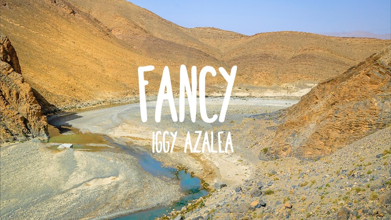 Iggy Azalea Fancy ft. Charli XCX (Lyrics) YouTube