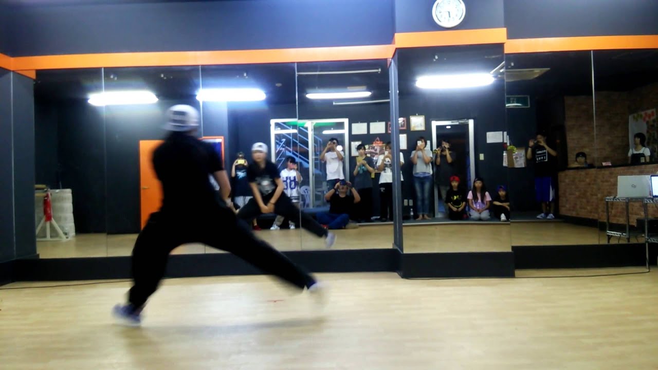 Japanese　HOUSE　DANCE　MOMOCA　From　LUCIFER