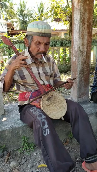 Rabab......!!!SANTAI...!!