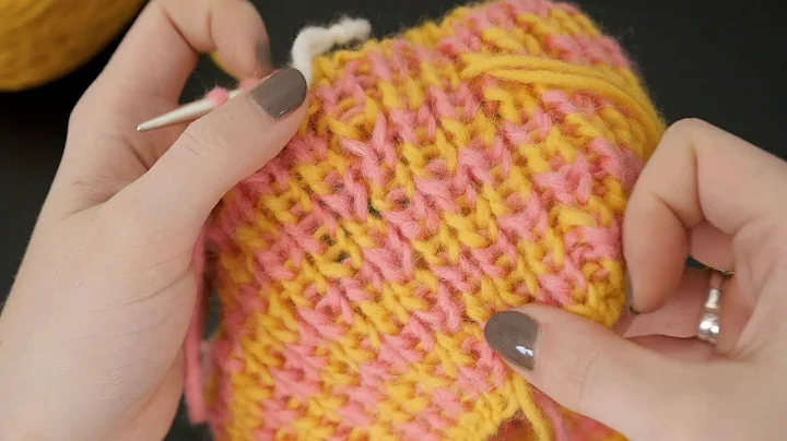 Knit in Multiple Colors (Alternating Rows) // Becky Stern