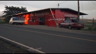 Panama. Rural bar. Панама сельская забегаловка. Видео путешествие онлайн в Америку. Travel Video(Panama Rural bar. Сельские бары в Панаме. В Латинской Америке колоритно почти всё. В том числе сельские бары-дискоте..., 2016-01-13T23:33:27.000Z)