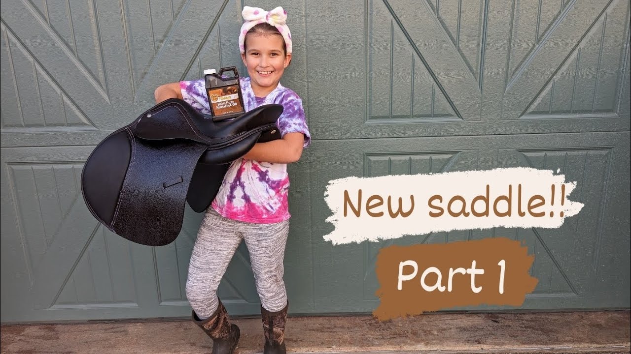 New English saddle!! Oiling my new saddle to soften the leather! part 1