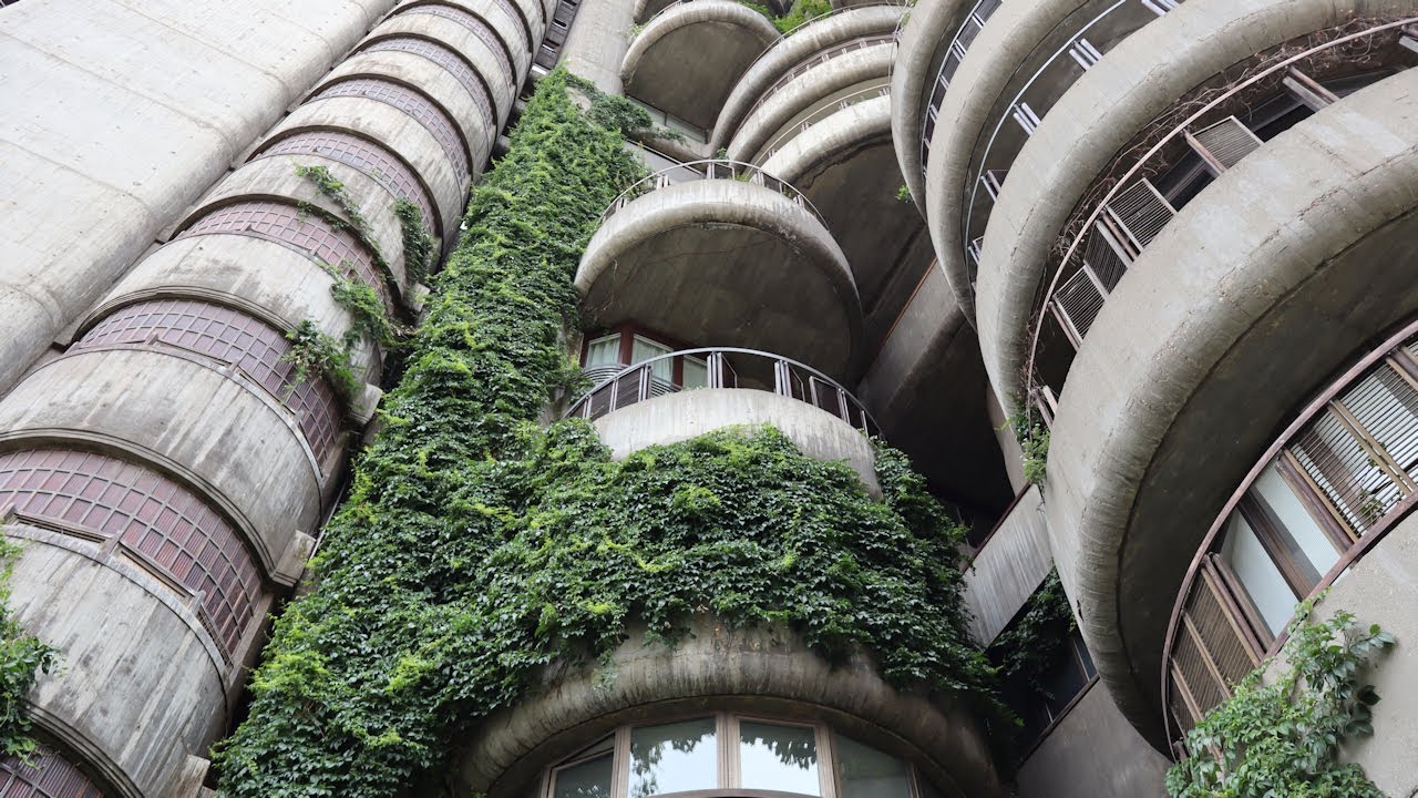 El edificio Torres Blancas