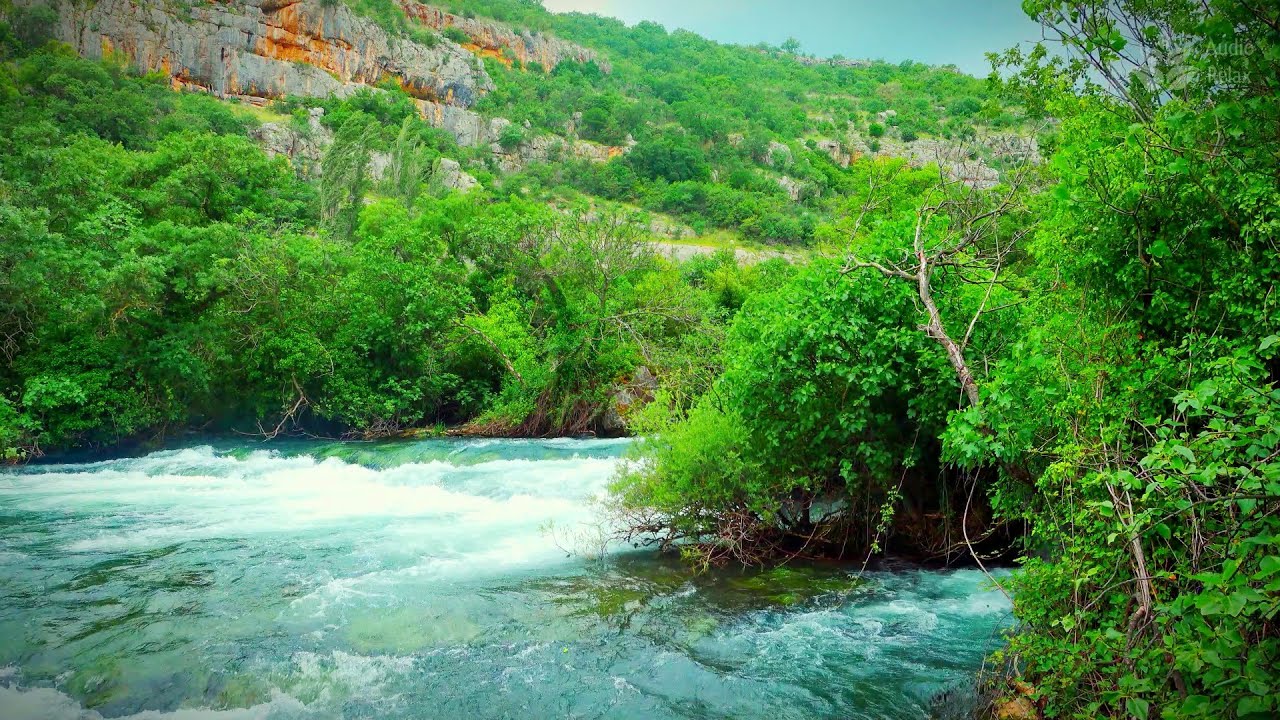 Красивая бирюзовая горная река: 10 часов звуков стремительной воды