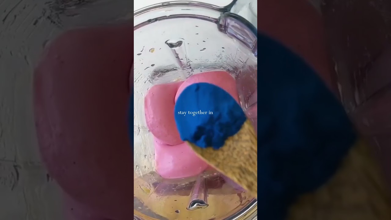 "Adorable Sea Otters Hold Hands While Sleeping: The Cutest Survival Strategy! 