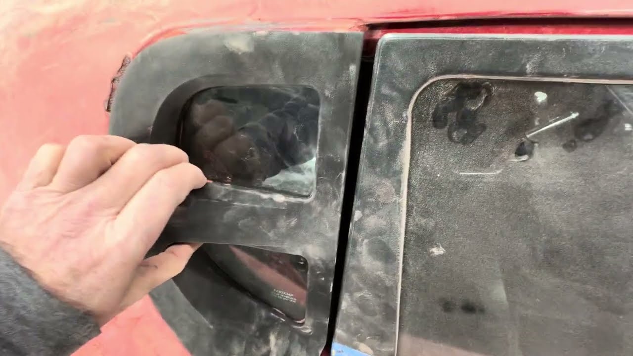 Daytona Bodywork Day 5- Quarter Window