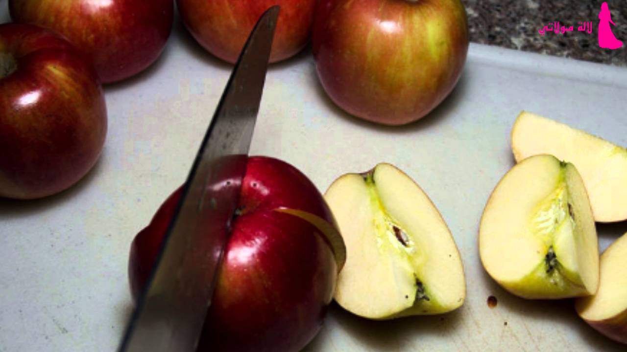 Нарезанные яблоки. Яблоки режим. Яблоки режим. Разрезанные фрукты. Яблоки режим.