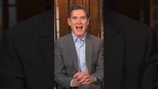 Would You Live On The Moon? We Ask The #HelloTomorrow Cast!#Shorts #BillyCrudup #HankAzaria #Apple