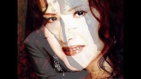 Thumbnail of MANOELLA TORRES, EL GORRION Y YO (1979)