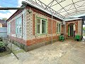 Кирпичный дом 70 кв.м. 5 соток 3 комнаты жилая времянка. Краснодарский край, город Армавир.