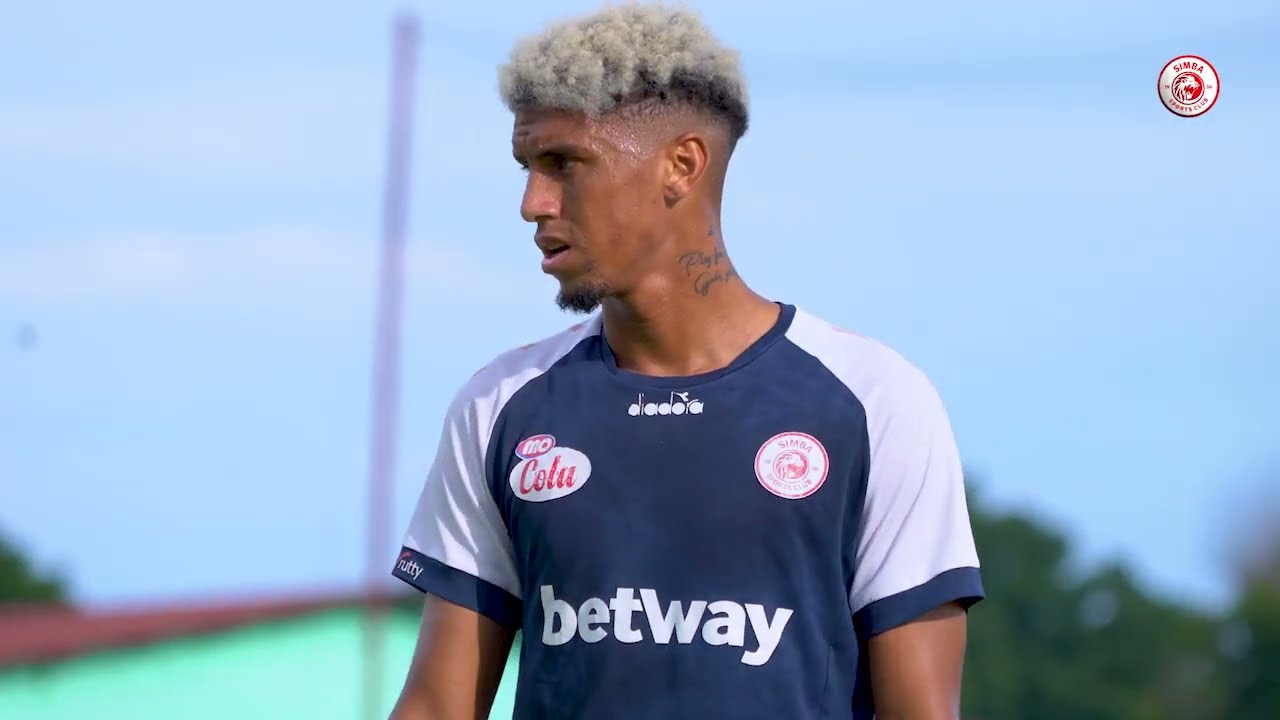 KIKOSI KIMEFANYA MAZOEZI YA KWANZA BAADA YA KUWASILI DODOMA KUJIANDAA NA MCHEZO DHIDI YA SINGIDA BS