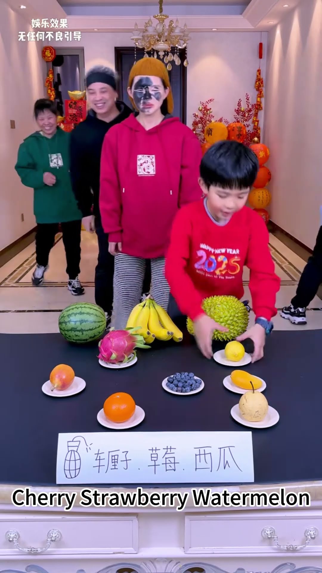 Fruit Minesweeper Challenge, The Loser Will Be Smeared With Shame!#Funnyfamily#Partygames