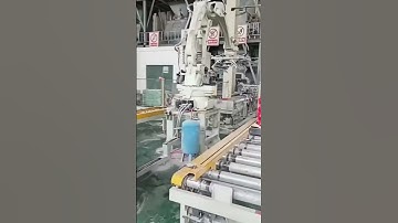 #industrialrobot #palletizingrobot #industrialequipment #industrialrobotarm #automatedproduction