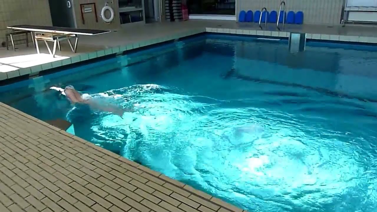 kraul swimming