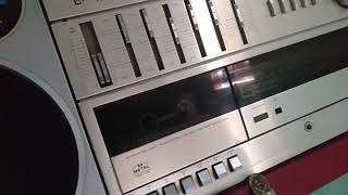 Salah Satu Koleksi Saya Taperadio Jadul Merk Harmankardon Japan