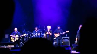 Crosby Stills & Nash - So Begins The Task - Luna Park - Argentina 2012
