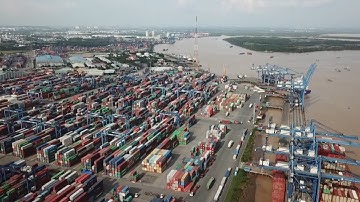 THU PHÍ CẢNG BIỂN: CHƯA ĐẢM BẢO CÔNG BẰNG CHO DOANH NGHIỆP?