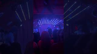 sign crushes motorist - there's this girl | live @ kung fu necktie