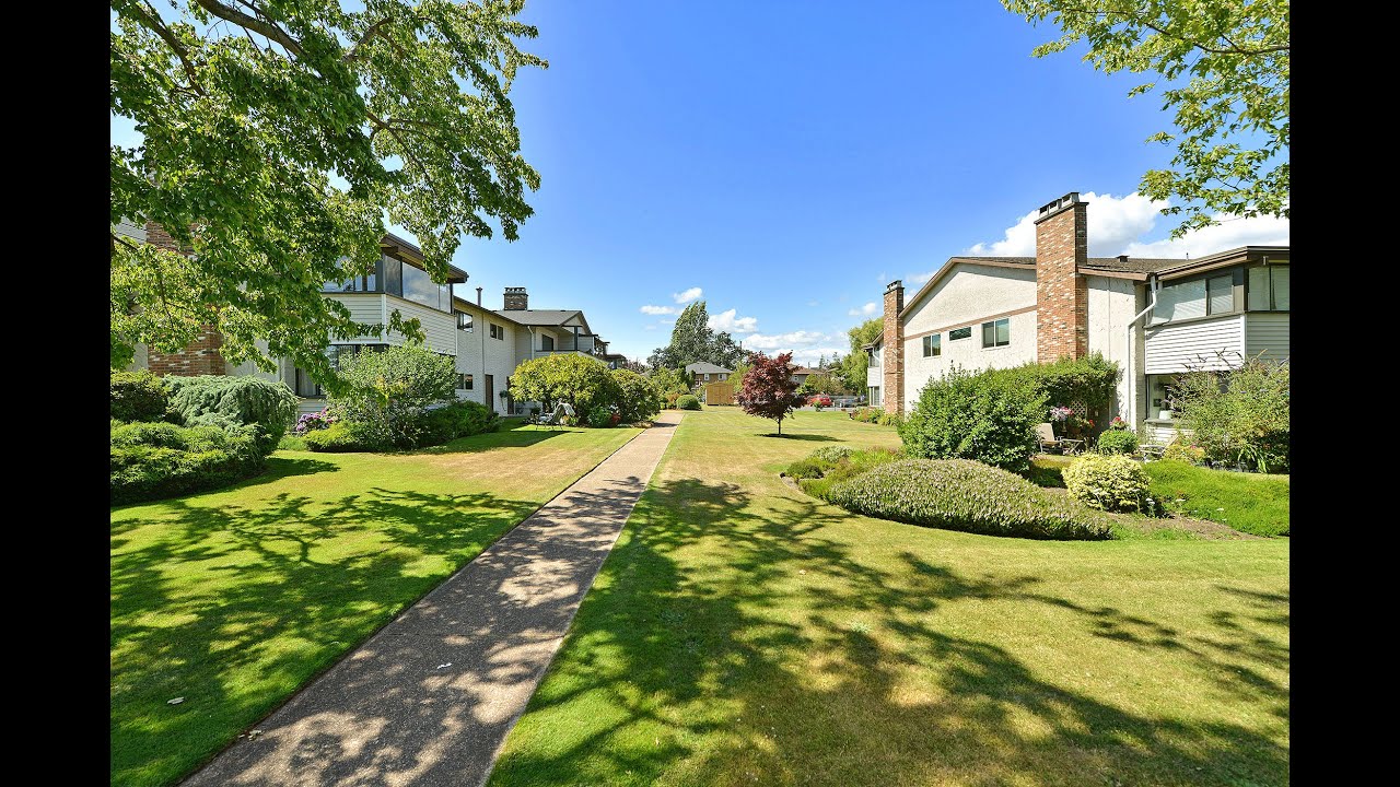 1033160 IRMA ST VICTORIA BC YouTube