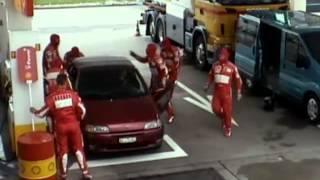 pit stop schumacher al distributore della shell