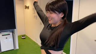 【美尻トレ】20歳の美女がしっかりスクワットするだけの動画。じゃあスクワットする？