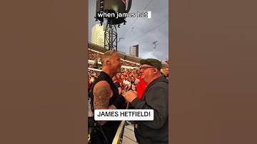 when james hetfield is very close to the fans #jameshetfield #slash #gunsnroses #gnr #helsinki