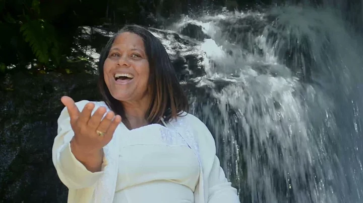 ADORAD - ANA PEA  (VIDEO OFICIAL)