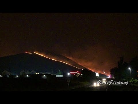Candy Mountain Fire Crawls Down Hill to Richland, WA