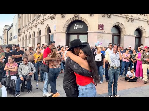 The perfect trio 💃👦🤠❤️ dancing for you👍