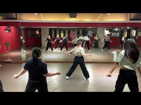 [안무 거울모드] CLASS:y(클라씨) "SHUT DOWN" / 안무 연습영상 / dance practice mirrored