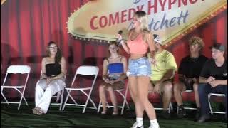 Two innocent girls get hypnotized 😵‍💫