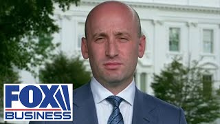 Download Lagu Stephen Miller: This is truly un-American MP3 Download Lagu Stephen Miller: This is truly un-American MP3