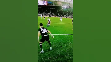 الهدف الثاني لمصلحت برشلونة ضد ليفانتي 